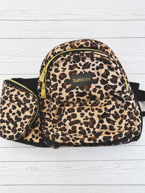 Tushbaby Other - TushBaby OS Baby Hip Seat Carrier Ergonomic Storage Leopard